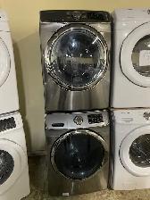 Laveuse sécheuse frontales stainless Samsung ( remis a neuf )