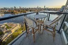 ID:3651 Spectacular 3 bdrm waterfront condo - Photo 2