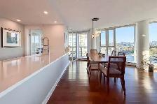 ID:3651 Spectacular 3 bdrm waterfront condo - Photo 9