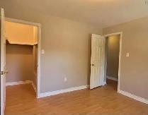 Great Townhouse in Excellent Location - Photo 4