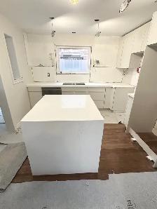 QUARTZ COUNTERTOPS - Photo 10