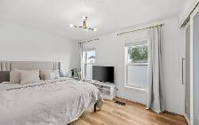 Newly Renovated 3 Bedroom Home With Private Yard! - Photo 10