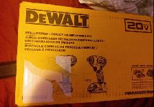 New Dewalt drill Kit