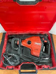 HILTI TE 700-AVR SDS-MAX DEMOLITION HAMMER W/CASE