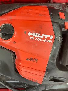 HILTI TE 700-AVR SDS-MAX DEMOLITION HAMMER W/CASE - Photo 4