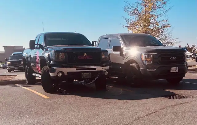 2013 GMC Sierra Kodiak-Loaded & Built
