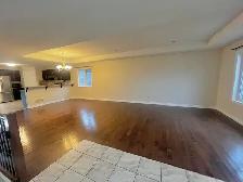 Rapids Parkway- Immaculate 5 Bedroom Home - Photo 4