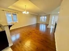 Rapids Parkway- Immaculate 5 Bedroom Home - Photo 5