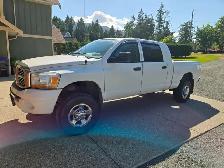 2006 Dodge Ram 3500 Mega Cab - Photo 2