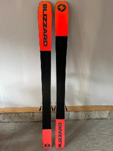 2025 Blizzard Rustler 10 Skis - 180cm with Marker Griffon 13 - Photo 2