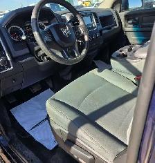 2017 RAM 1500 SXT CREW CAB 4X4 - Photo 6