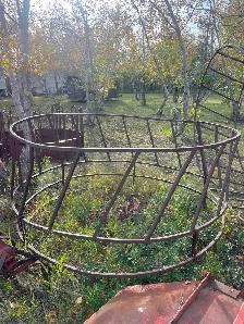 Bale feeders for sale. - Photo 3