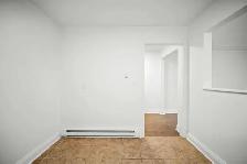 NEWLY Renovated 1 bed 1 bath apartment in East Kildonan! - Photo 7