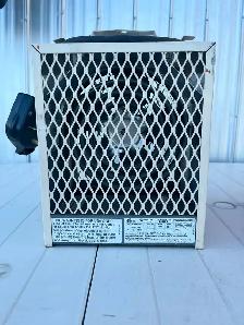 Chaufferettes (2), 4800 watts, pour garage, entrepôt - Photo 2