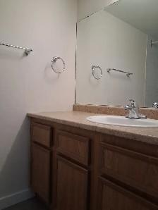 Great Price! Renovated 1 Bedroom! All Utilities Included! - Photo 9