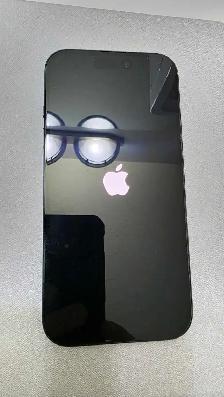 Apple iPhone 16 - Photo 4