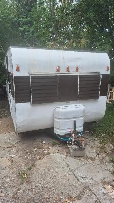 TAGA camping trailer
