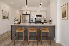 GORGEOUS 2 bed 2 bath apartment in West Broadway!