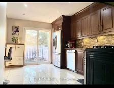 Private/Shared Room for rent in Brampton Only Males