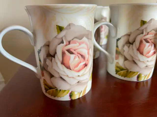 Seven (7) lovely Royal Elfreda Fine Porcelain Coffee Mug Cups