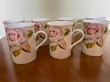 Seven (7) lovely Royal Elfreda Fine Porcelain Coffee Mug Cups - Photo 5