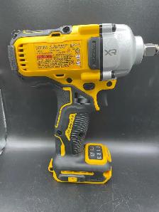 DEWALT 1/2" MID-RANGE IMPACT DRIVER DCF891 - Photo 2