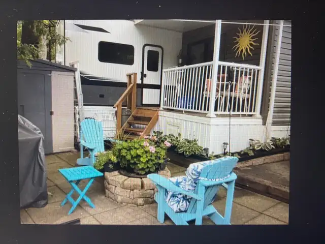 2023 Jayco Flight Bungalow Trailer 40’