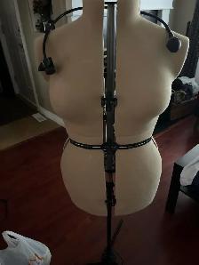 Dress form