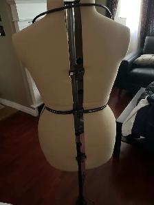 Dress form - Photo 3