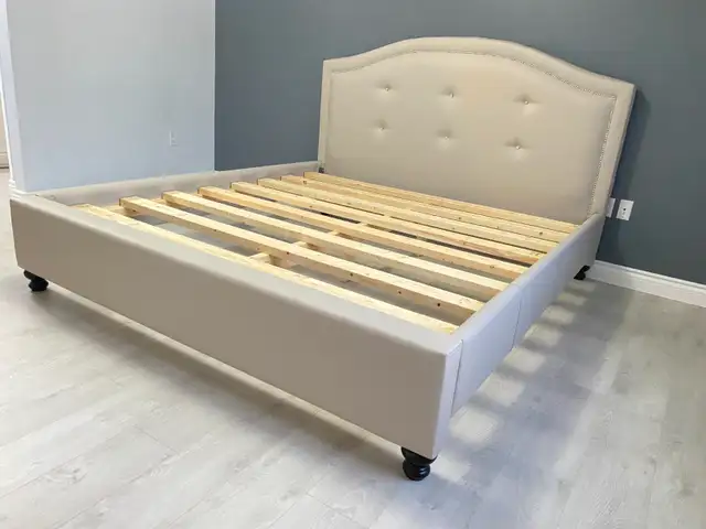 Luxury Upholstered Bed & Mattress Factory