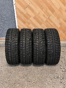 Pneus d’hiver Dunlop à vendre – 225/55R19