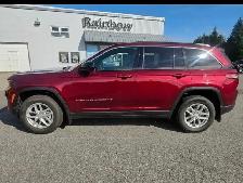 2026 Jeep Grand Cherokee LaredoX - Photo 3