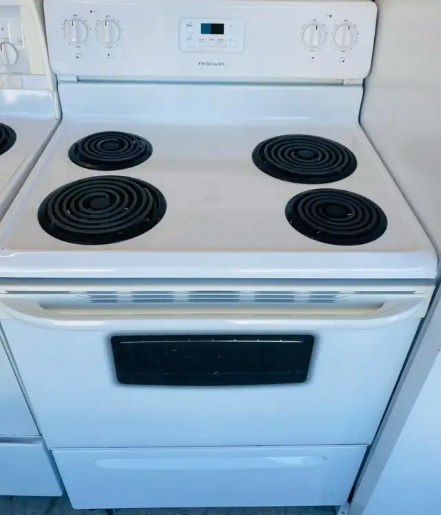 Frigidaire 30' Coil-Top Range,