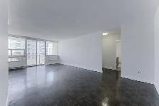 1 Bedroom Apartment for Rent - 340 The East Mall - Photo 9