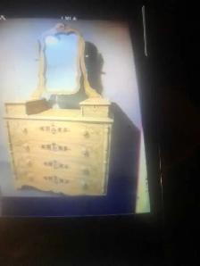 Vintage Bedroom Set - Photo 3