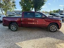 2019 Ram 1500 Sport CREW 4WD ONLY 180K - Photo 3