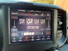 2019 Ram 1500 Sport CREW 4WD ONLY 180K - Photo 12