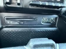2019 Ram 1500 Sport CREW 4WD ONLY 180K - Photo 16