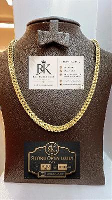 10K  yellow Gold Chain  # R 40