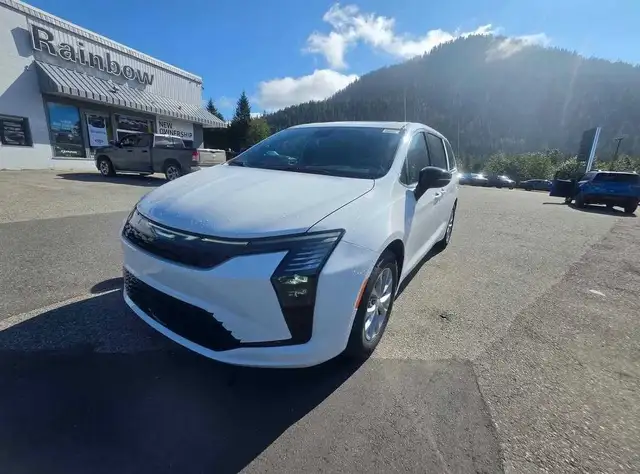 2027 Chrysler Pacifica Limited