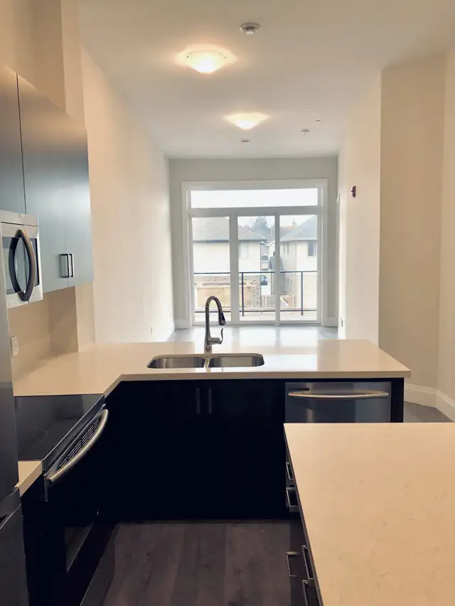 Modern 2-Bedroom Luxury Loft