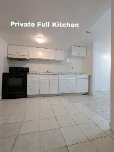 2-Bedroom Walkout Basement Apartment, All-Inclusive & Private - Photo 7