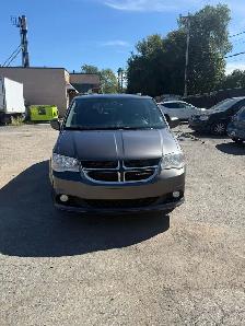 2017 Dodge Caravan Stow N Go