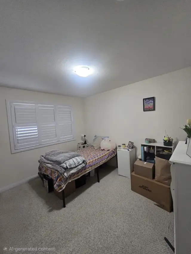 Private Room with parking for girl