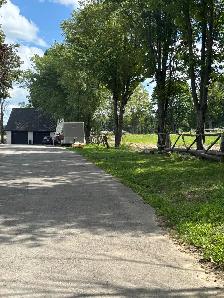 PARKING & STORAGE AVAILABLE — CALEDON EAST 905-872-0258 - Photo 4
