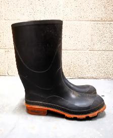 Long Rubber Boots - Photo 4