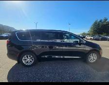 2027 Chrysler Grand Caravan SXT - Photo 3