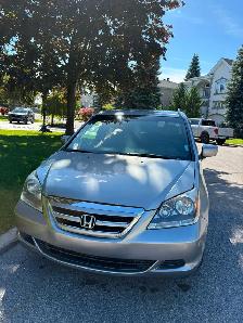 2007 Honda Odyssey EX – 198,000 kms – Low KM – Runs Great - Photo 2