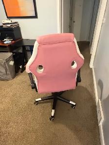 Free delivery used Velocity 24' Ergonomic Gaming Chair - Photo 7