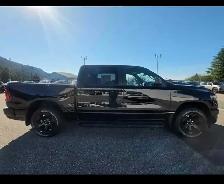 2026 Ram 1500 Black Express - Photo 5